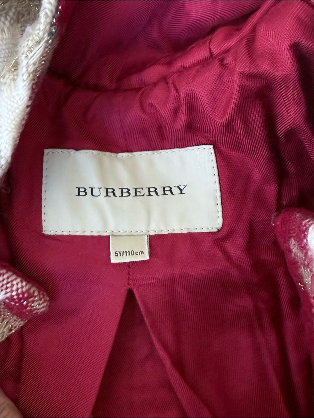 Burberry coat girl 5T wool red hood zip - Picture 5 of 6